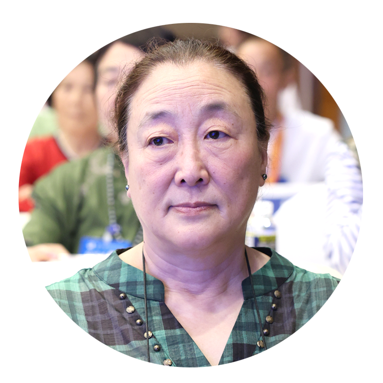 杨阳  清华大学美术学院教授/文学博士